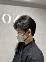 ノイ(NOI) フェザーショートメンズカットメンズパーマ眉毛カット札幌大通
