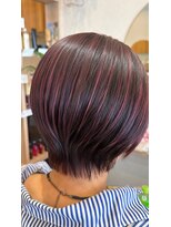 エメールヘア(aimere hair)&nbsp;スイスからご来店♪艶ピンクの丸みショートボブ