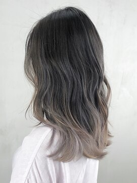 アルバム 銀座(ALBUM GINZA) グレーグラデーション_ウェーブパーマフォギーベージュ_ba296163