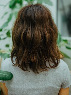 ナウラ(Naurra) 大人かわいいヴェールウェーブ/20代/30代/40代/水島/倉敷