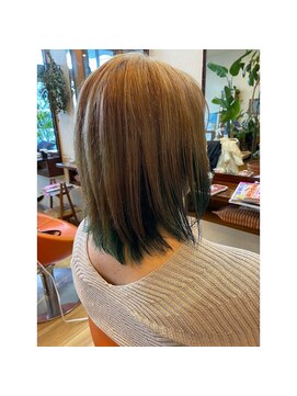 キキ 美容室(KIKI) おしゃれインナーカラー