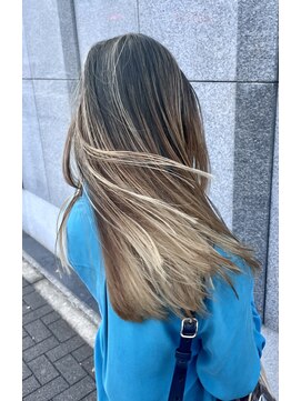 リュドール 名駅(Rue D'or) 外国人風バレイヤージュ