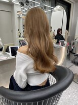 ロンドメリア 天神大名店(Lond Melia)&nbsp;★斜めバングミディアムヘアグレージュカラーシルキーベージュ★