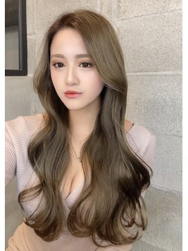 エイトヘアー ガレージ(Eight hair Garage) オリーブベージュ 海外風color