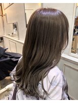 エイチ(H eitf)&nbsp;ブリーチなしダブルカラー/オリーブグレージュ￥グレージュカラー