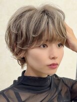 ビュー トウキョウ(VIEW TOKYO) 10代20代30代小顔顔まわり似合わせ耳かけショートパーマ