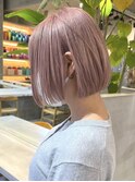 原宿ミルクティーピンクベージュカラータッセルボブ顔周りカット