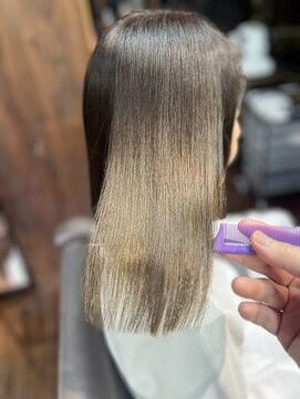 ミル(mill) ☆髪質改善矯正☆