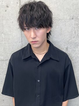 リオン 赤坂(RE:ON) 緩め波巻きスパイラルパーマメンズマッシュウルフカット