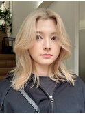 ミディアムレイヤーウルフストレートブリーチなしダブルカラー〇
