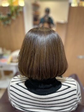 エル バイ ファースト(L by first) 【L by first】艶まとまりボブ