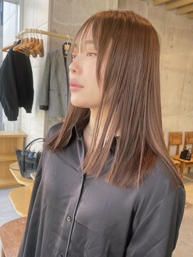 ケイトミラー(KATE Mirror) フェイスレイヤーミディ×クリアベージュ MAKO 表参道