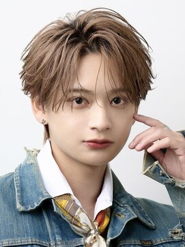 オーシャントウキョーシブヤ(OCEAN TOKYO shibuya) フェザーパーマシャドウパーマカルマパーマセンターパート