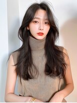 ラベストクズハ(LOVEST KUZUHA)&nbsp;ロングレイヤー/韓国風ヘア/ブラウンカラー/ハッシュカット