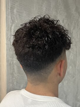 フルール(Fleur) フェードパーマ