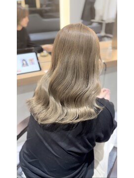 サロンドミルク 原宿(salon de MiLK) 【原宿/明治神宮前】髪質改善艶カラー/ブラウンベージュ