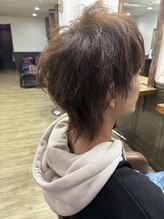 グレースモア(Grace More)&nbsp;（久留米／西原）メンズショート／ウルフ／カーキアッシュ