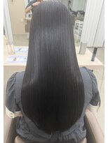 アヴァンス 箕面(AVANCE.) 「髪質改善×シルク艶ストレート