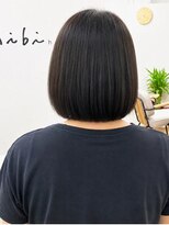 ヒビ(hibi)&nbsp;髪質改善で叶えるツヤ髪ボブ