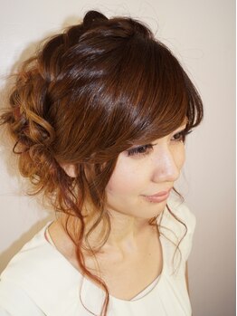 サロンドルミエ(SALON DE Lumiere)の写真/【早朝6時からOK★】ヘアアレンジ¥1650～!ヘアセット/メイクの事なら専門店の《SALON DE Lumiere》が◎