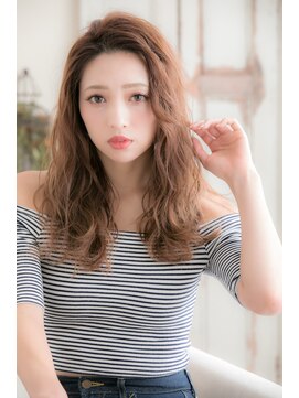 リネット ヨコハマ バイ リトル(linette yokohama by little) ルーズなうねりが大人っぽいヘルシーロング