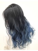 Lee梅田★グラデーションカラー×デニムオンカラー
