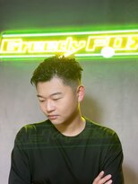 グリーディーフォックス 代々木(Greedy FOX)&nbsp;かき上げヘア/サイドパート/韓国マッシュ/フェードカット/代々木