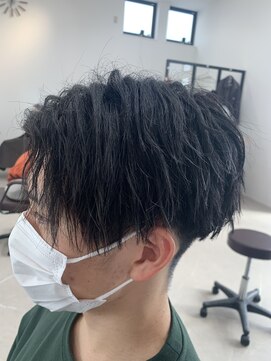 トルペヘアデザイン(Tolpe hair design) センターパート