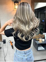 サニー 渋谷(SUNNY)&nbsp;バレイヤージュ、ココアベージュ、ハイライト、グレージュカラー