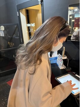 ソウルイーターブラックレーベル(Soul eater Black Label) Beige×Gray/ケアブリーチ/ロング