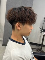 アイトーキョー 渋谷(AI TOKYO)&nbsp;波巻きハイライトマッシュパーマウルフ[渋谷駅]