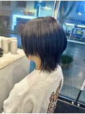 中性ウルフ×ネイビーカラー