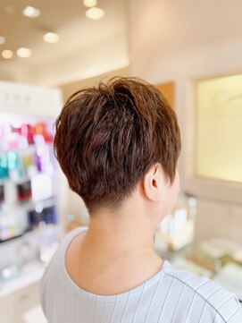 クール ヘアー ギャラリー 神明町店(COOL Hair gallery) 大人の刈り上げショート