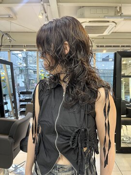 アクアオモテサンドウ(ACQUA omotesando) △大人可愛い癖毛風ウルフパーマレイヤーパーマグレージュカラー