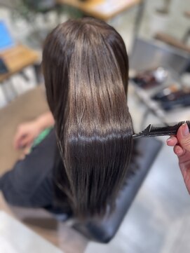 ケンジ 南林間(KENJE) 暖色系カラー×髪質改善紫外線ケア 【南林間駅】