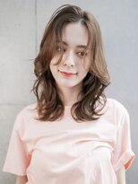 ギークス(GEEKS)&nbsp;【GEEKS渋谷】ハッシュカット/顔周りレイヤー/冬カラー/20代30代