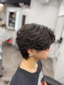 コア 新宿(CORE) フェザーショート