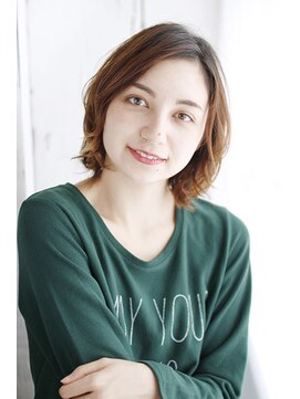 シュシュット(chouchoute) 大人ガーリーミディアムレイヤー似合わせカットダークアッシュ18