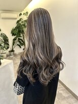 フェーディン(fa/din)&nbsp;ハイライトグレーベージュ