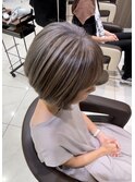 【脱白髪染めアンブレラカラー】分け目の白髪が気になる方へ