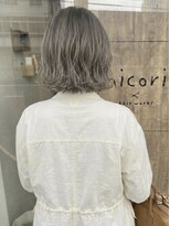 ニコリヘアワークス(nicori hair works)&nbsp;ボブ×ハイトーン×外ハネ1