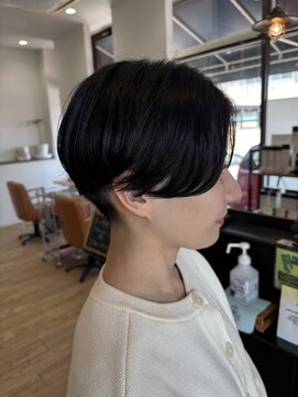 ワッカ(WAKKA) 刈り上げハンサムショート