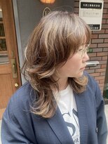ウィーク 梅田(UiiC)&nbsp;ロングウルフ/ハイライトカラー/レイヤー/uiicumeda白井舞美