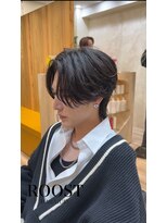 ルースト 原宿店(ROOST)&nbsp;刈り上げセンターパート/波巻きツイストスパイラル/原宿