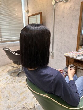 ヘアーサロン キー(Hair salon key) 大人ストレートボブ