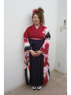 美容室イーナ(e na) ウエーブアイロンのアップ