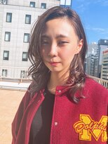 イリ 梅田(ili) クールグレージュ