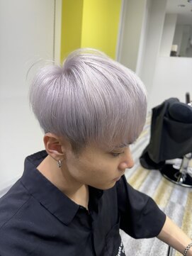 アフューズバイストゥー(Vfuse by StueW) 憧れのホワイトカラー◎