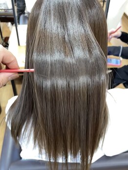 美容室 ロン ドゥ アンジュの写真/傷んで扱い難い髪を自分の理想の髪質へと改善*パーマやカラーをしても効果は持続！憧れの美髪が叶う♪