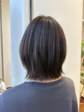 ディーボーイ 健軍店(D-BOY) アッシュブラウン/くびれヘア/シアカラー